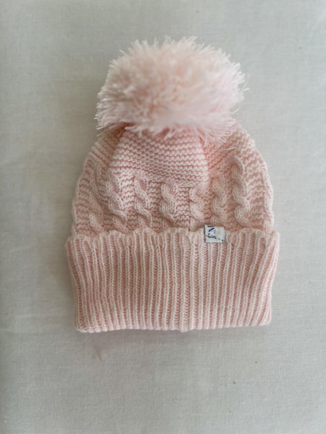 Gorro tejido dralón color rosa bebé