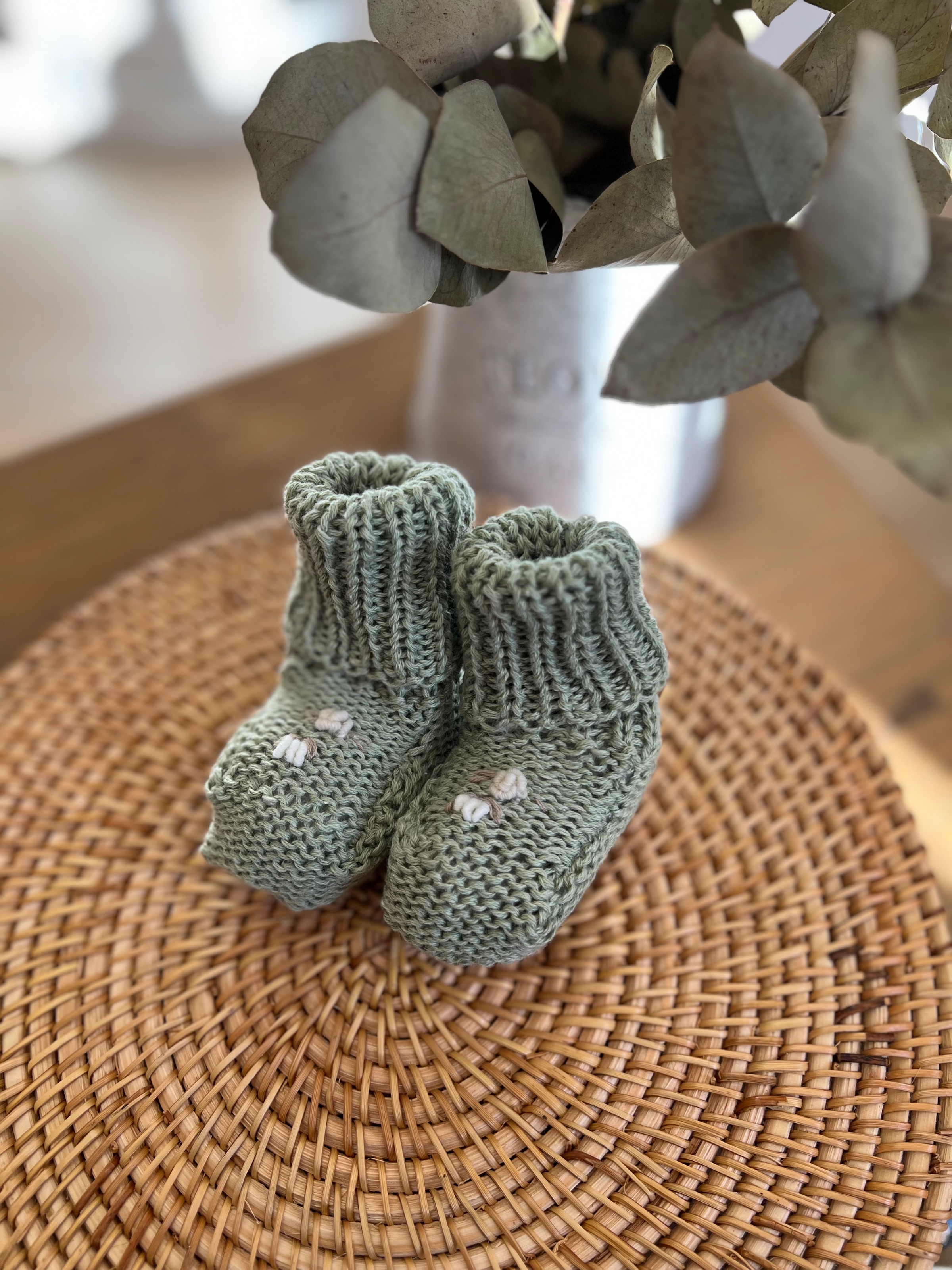Zapatos tejidos dralón bordados